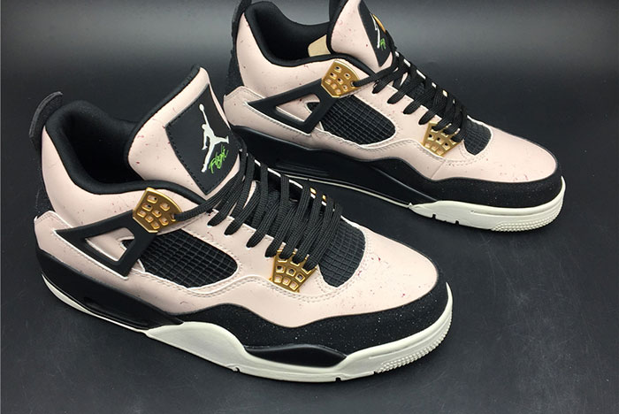 Air Jordan 4 WMNS 
