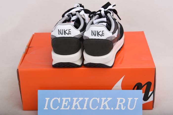 NIKE LD WAFFLE SACAI BLUE MULTI - BV0073-001