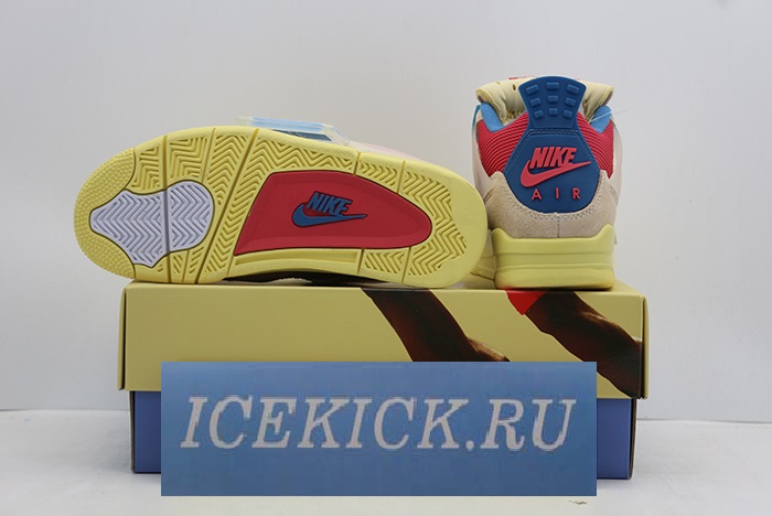 Union x Air Jordan 4 DC9533-800