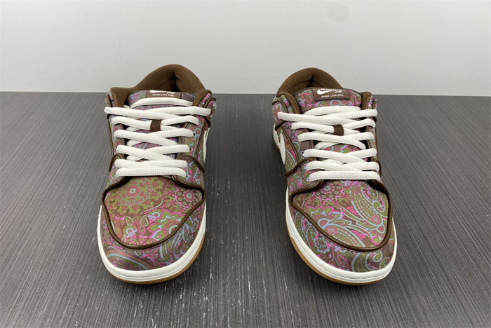 NIke SB Dunk Low “Paisley” DH7534-200