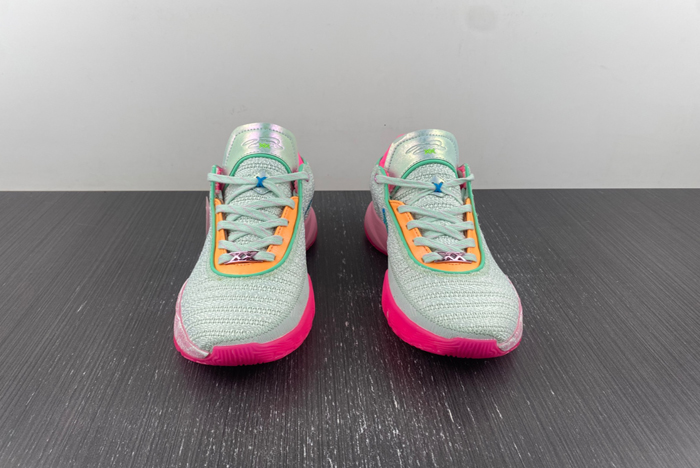 Nike LeBron 20 LBJ20  DJ5422-300