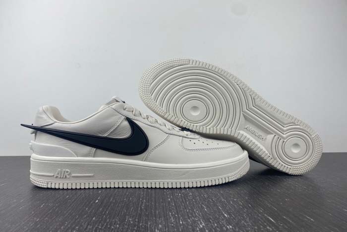 AMBUSH x Nike Air Force 1 Low   DV3464-002