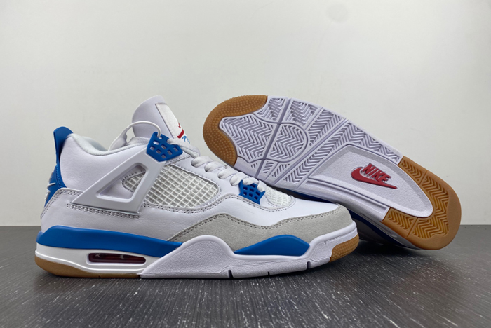 Nike SB x Air Jordan 4  DR5415-104