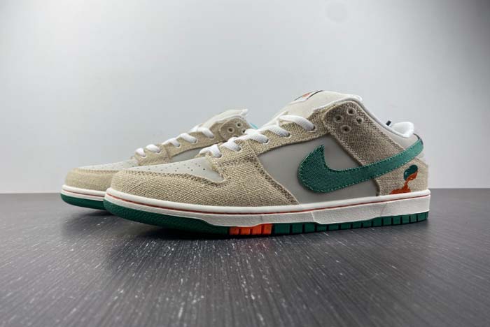 Jarritos x Nike SB Dunk Low FD0860-001