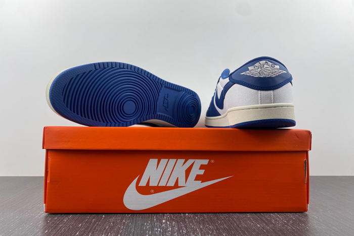 Air Jordan 1 KO Low “Kentucky”  DX4981-103