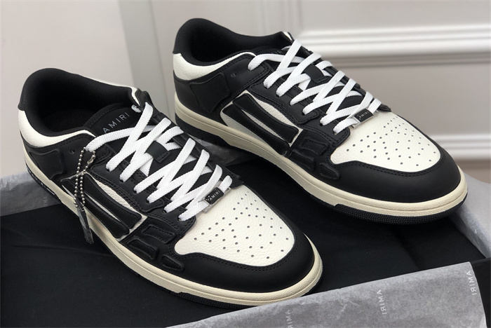 AMR - AB050 Skel- top low Black White 1 (to be customized 5-7 days)