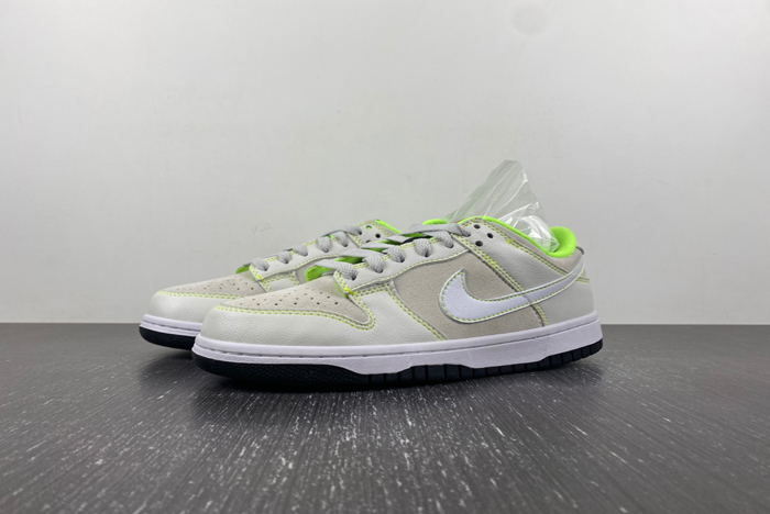 Dunk Low Oregon PE “Ducks of a Feather” FQ7260-001