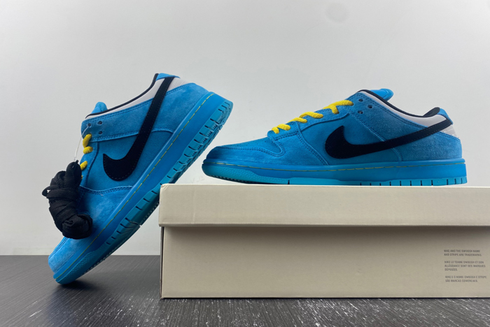 The Powerpuff Girls x Nike SB Dunk Low “Buttercup”  FZ8319-300